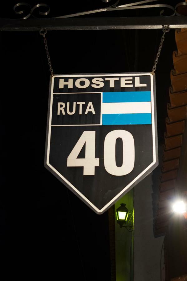 Hostel Ruta 40 Cafayate Bagian luar foto