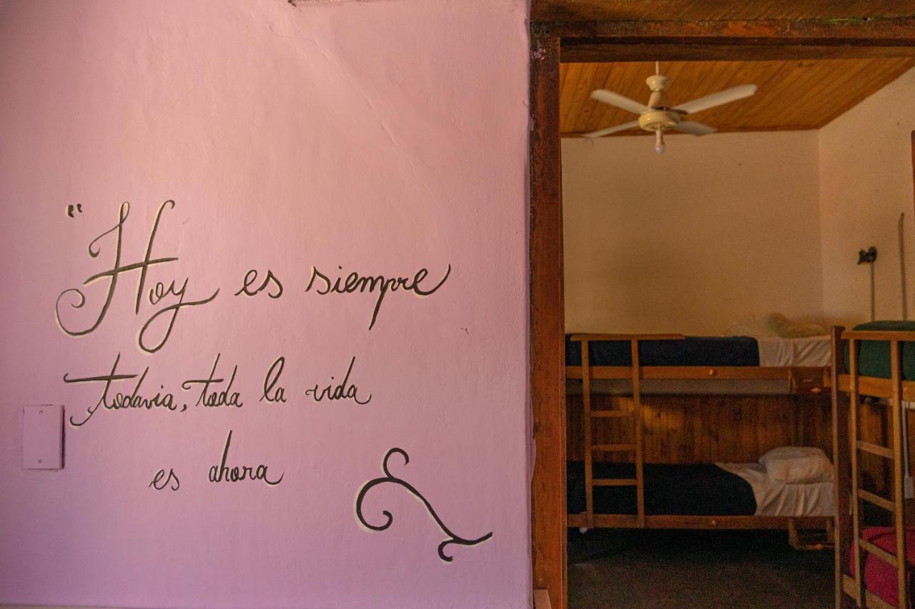 Hostel Ruta 40 Cafayate Bagian luar foto