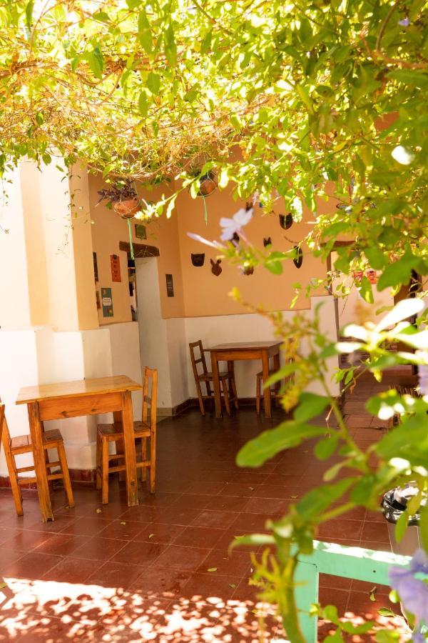 Hostel Ruta 40 Cafayate Bagian luar foto