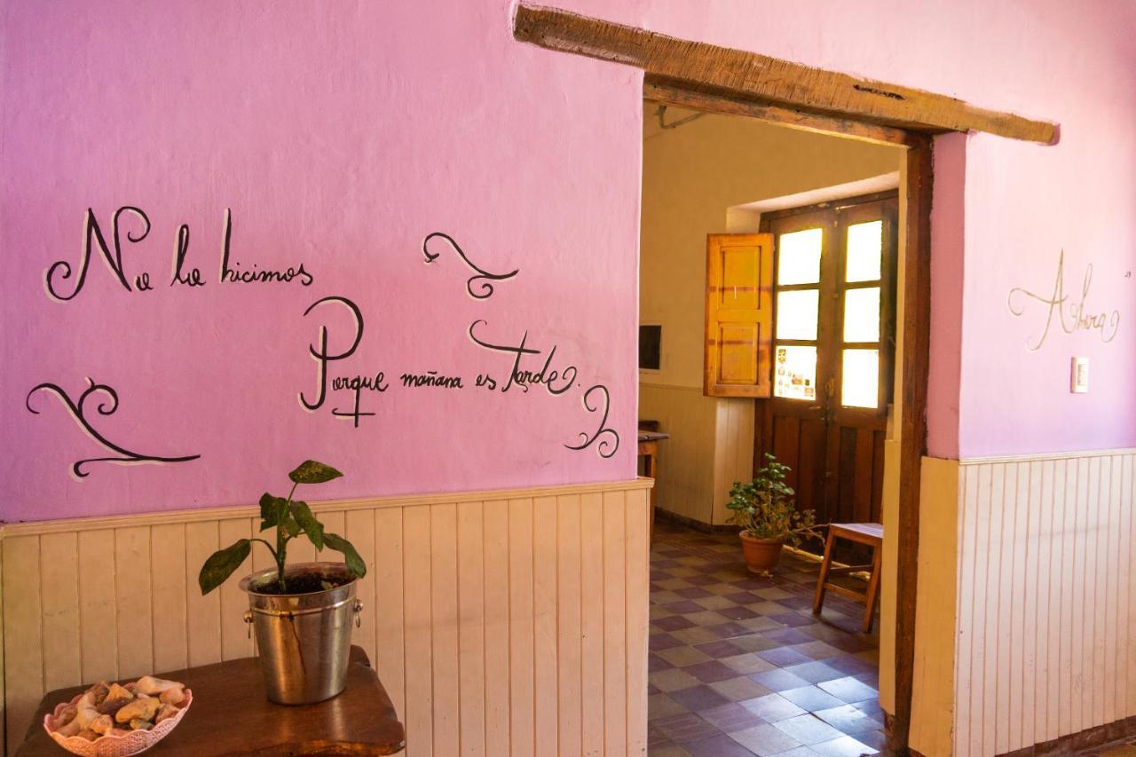 Hostel Ruta 40 Cafayate Bagian luar foto